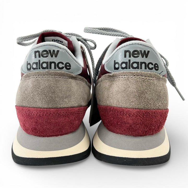 Pristine NEW BALANCE sneakers Burgundy Suede leather mens 25 M730UKF