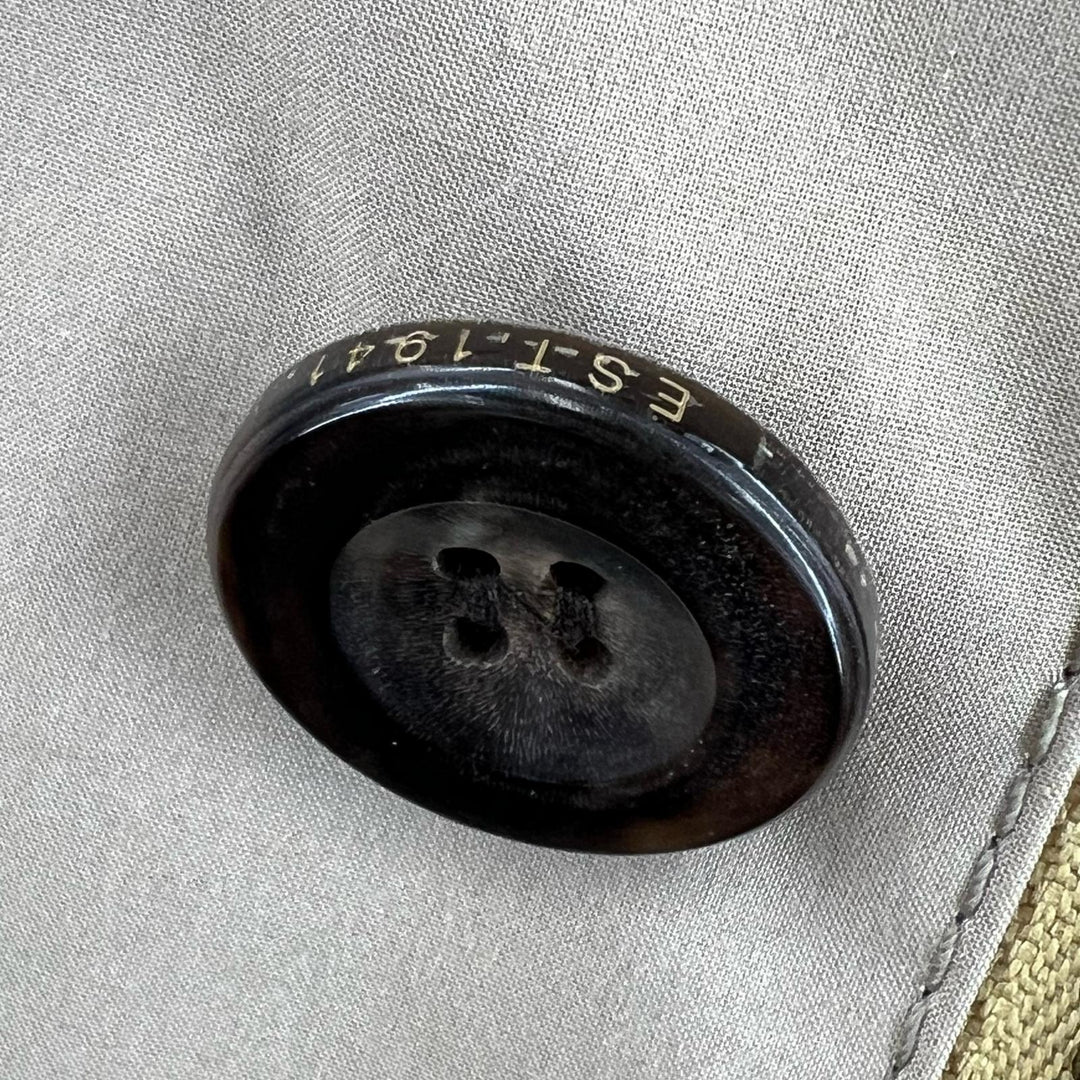 Pristine COACH coat Logo button, collar switch, lining logo beige cotton mens S