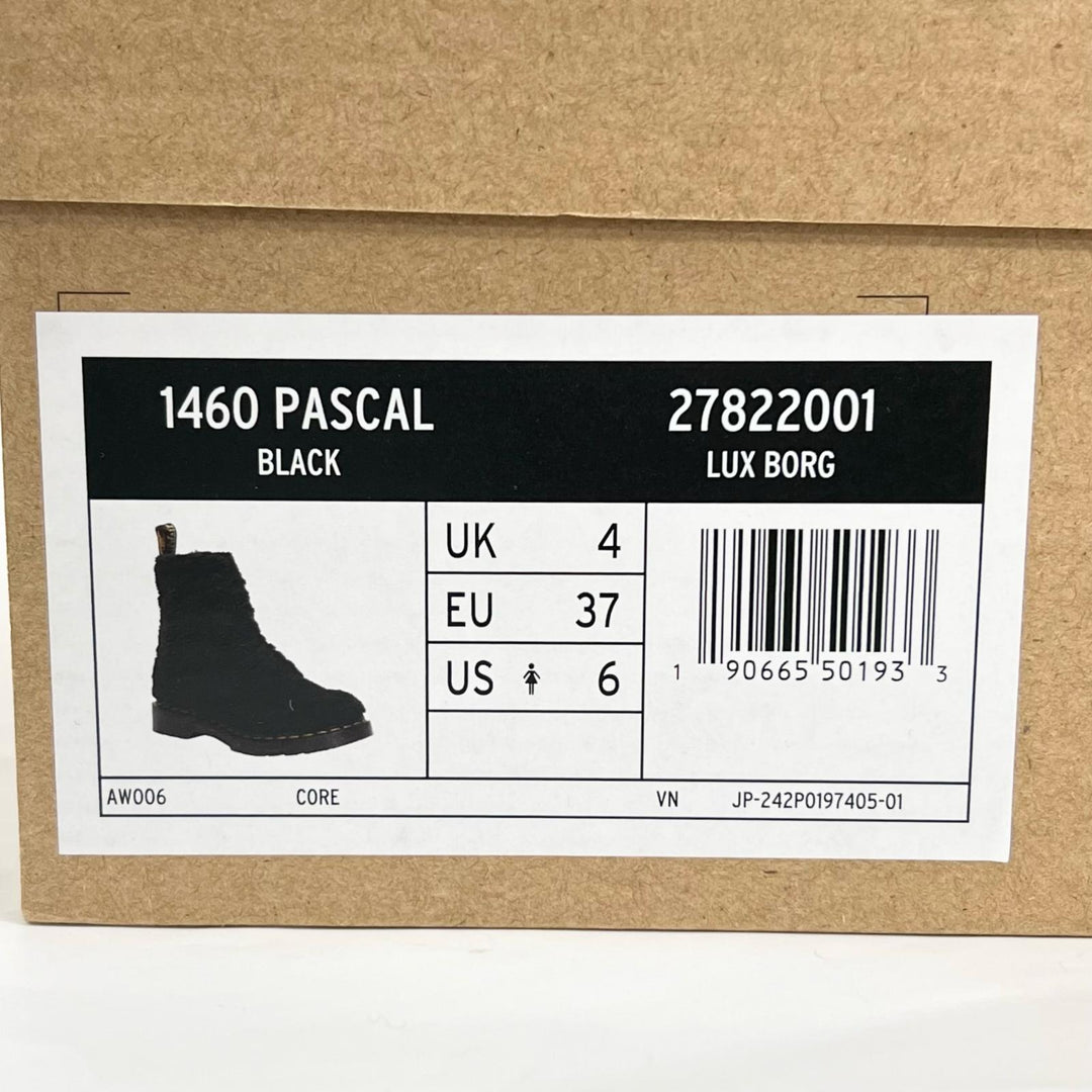Pristine Dr.Martens boots 8-hole boa lace-up black Women 1460 PASCAL