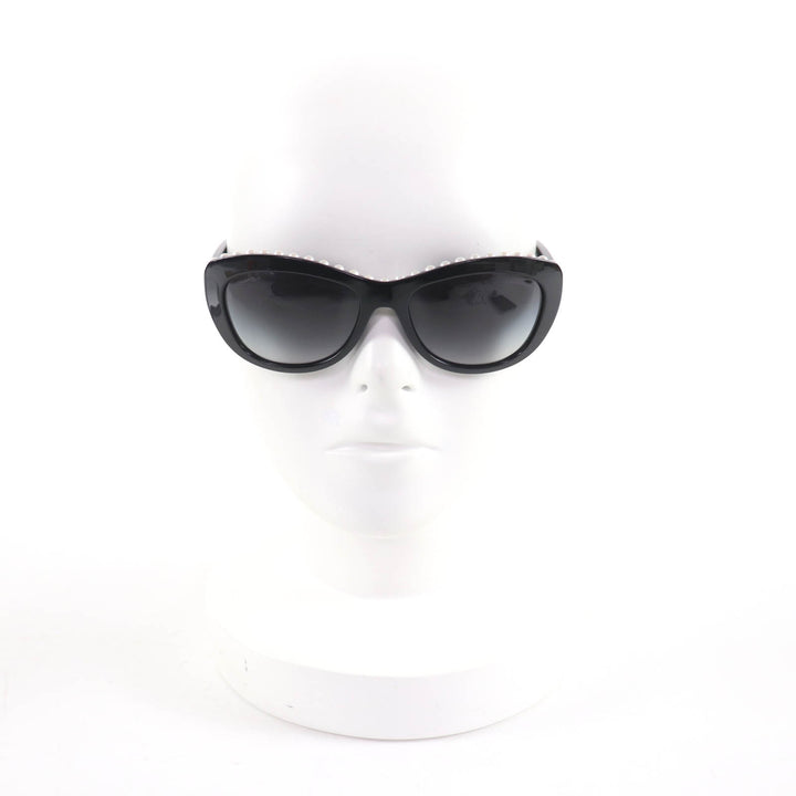 Great CHANEL sunglasses Logo with fake pearls black plastic Women 6038-H