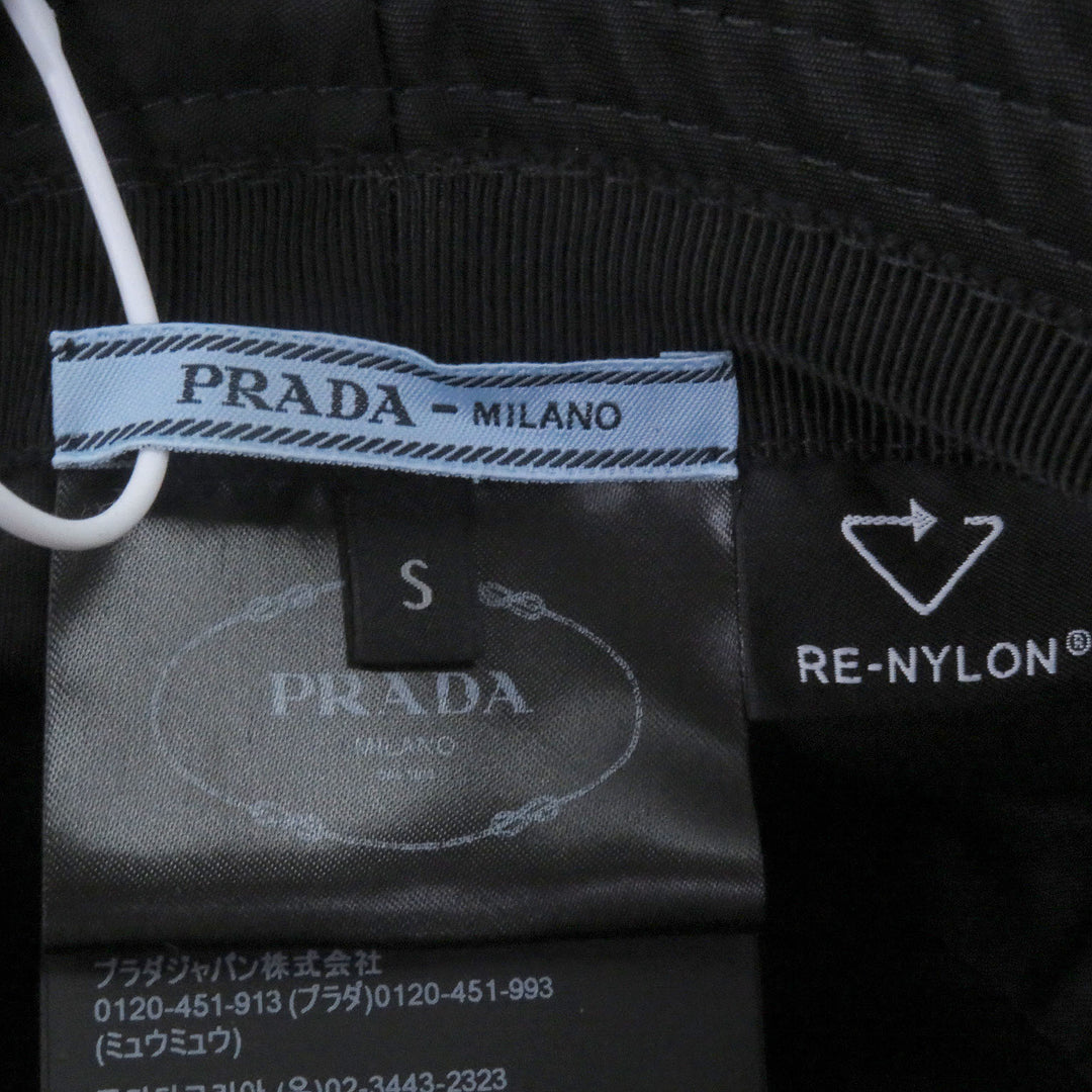 Pristine PRADA hat Triangle logo triangular plate Re-Nylon bucket