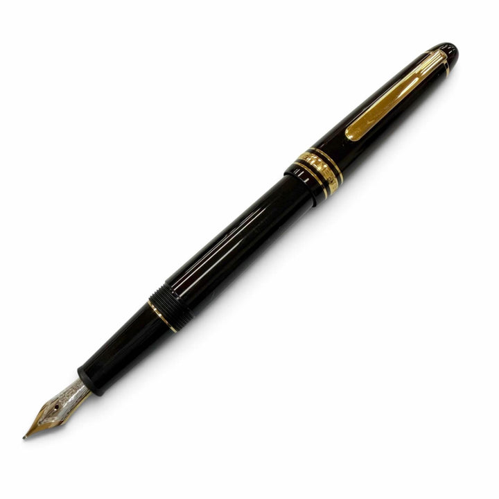 Great MONTBLANC fountain pen Meisterstück 145 Classic white star black 14K mens