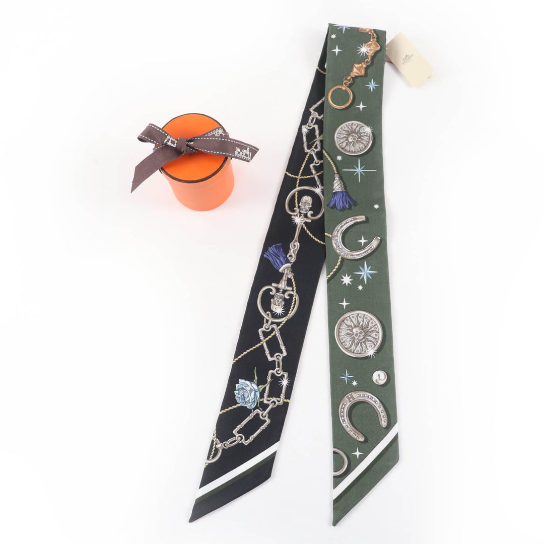 Pristine HERMES scarf C'est la fête silk Women
