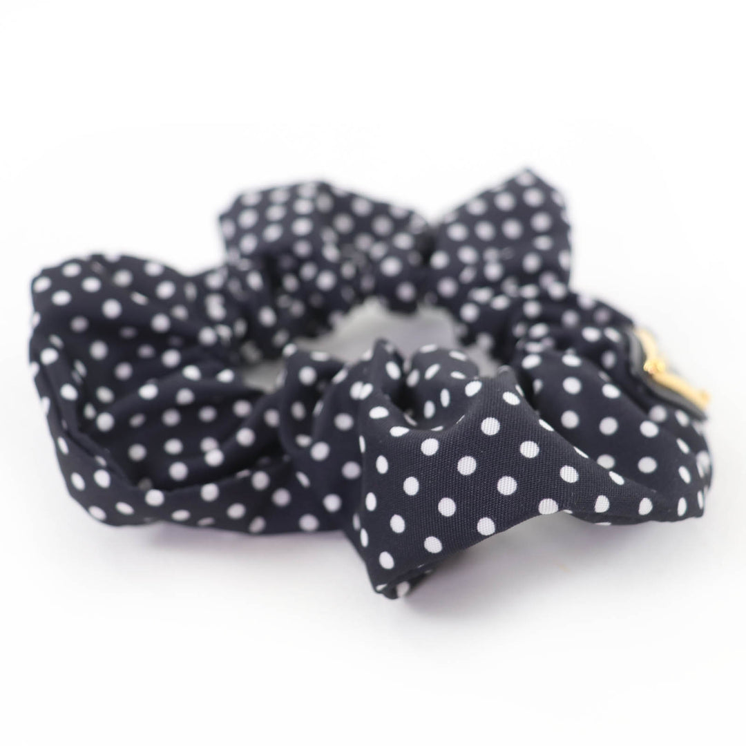 Pristine PRADA hair accessory Triangle logo Tessuto dot pattern scrunchie 1IF015