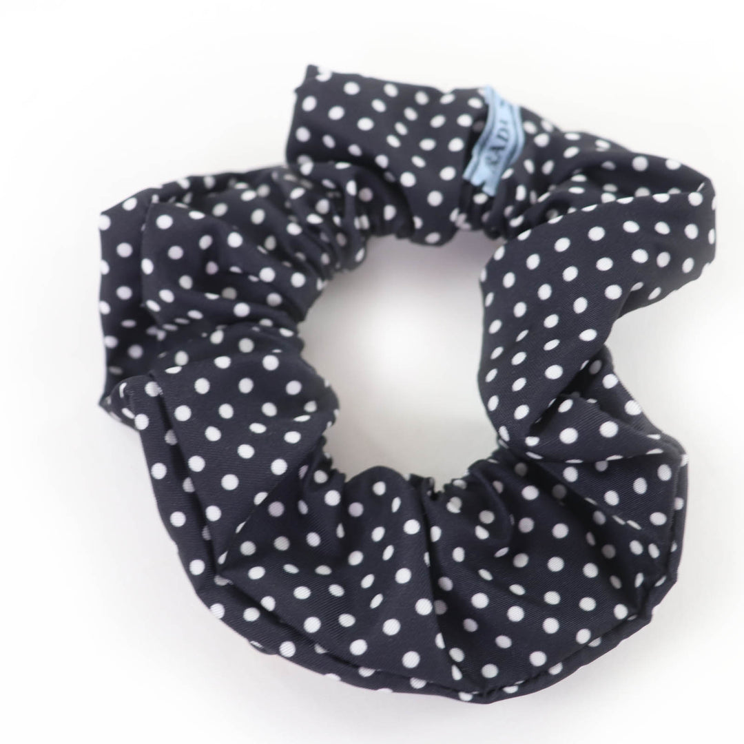 Pristine PRADA hair accessory Triangle logo Tessuto dot pattern scrunchie 1IF015