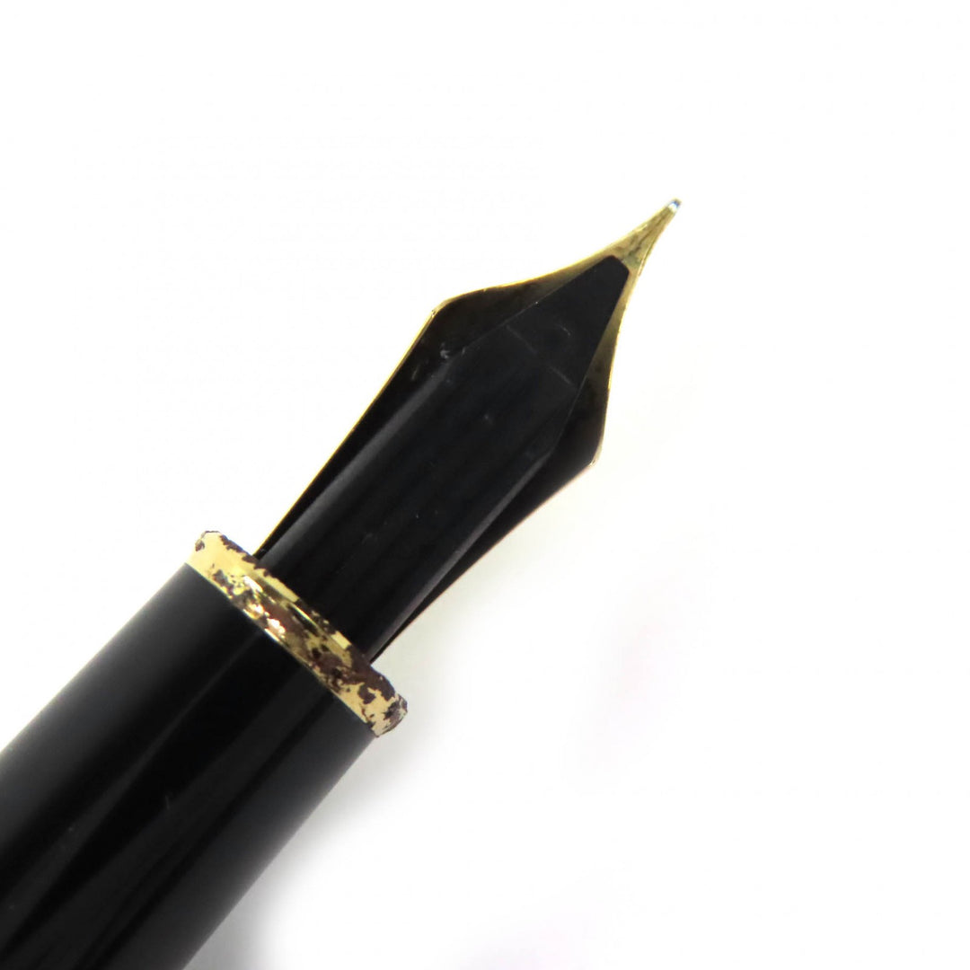 Very Good MONTBLANC fountain pen Meisterstück Classic white star black 14K mens