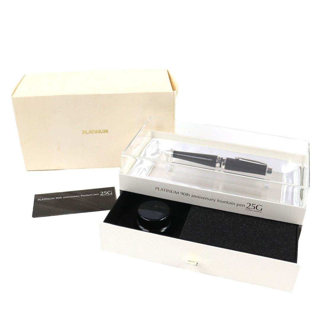 Pristine PLATINUM 90th Anniversary Carbon Fiber Fine Nib Fountain 18K PCF-10000