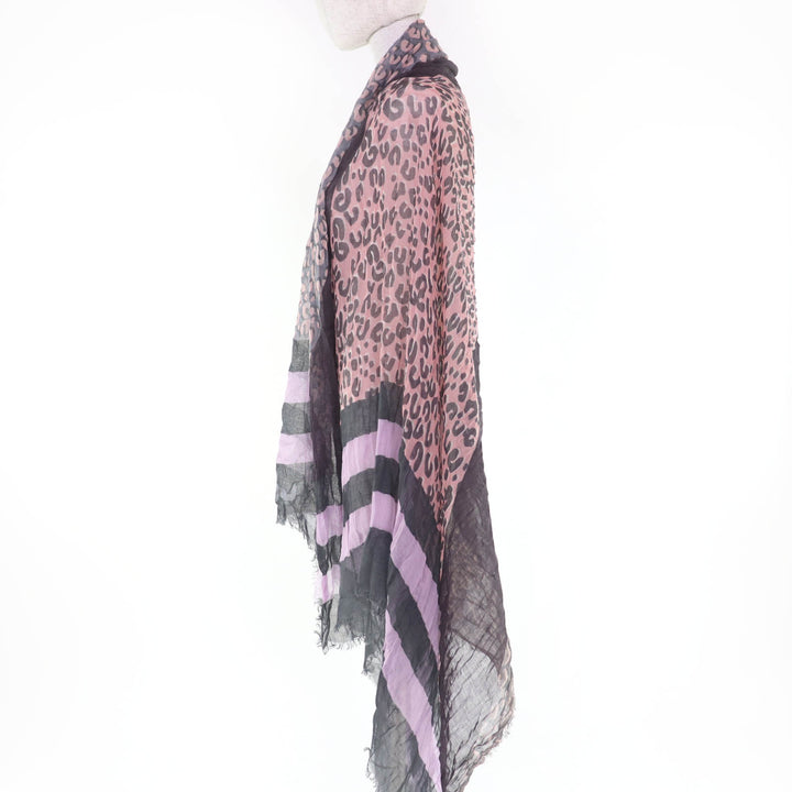 Great LOUIS VUITTON Stall Large Animal Border Pattern with Logo cashmere M75033