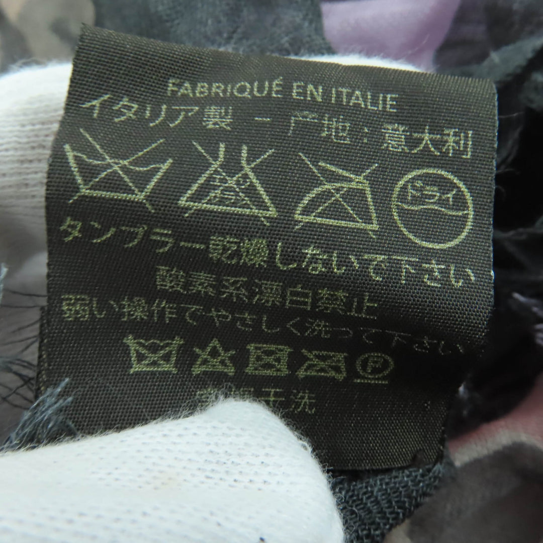 Great LOUIS VUITTON Stall Large Animal Border Pattern with Logo cashmere M75033