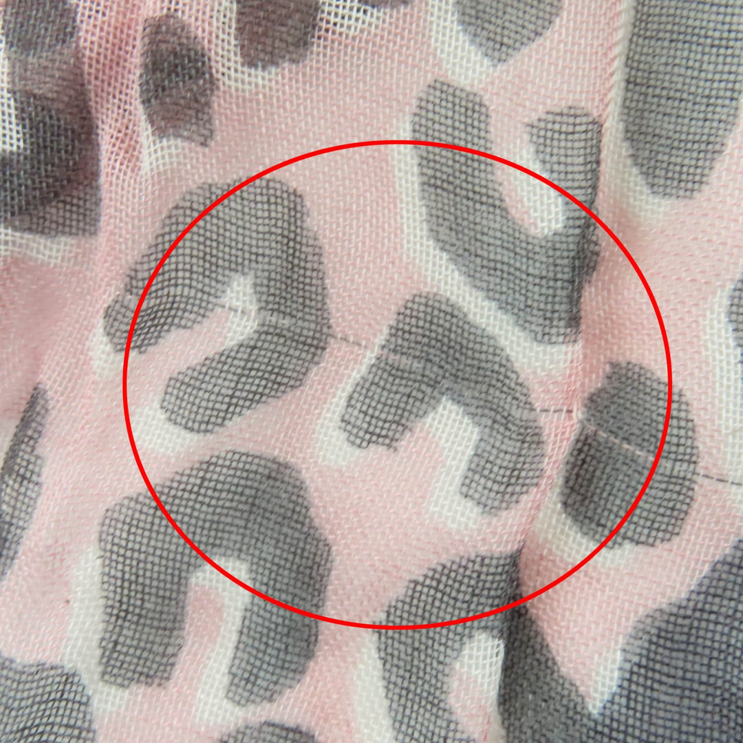Great LOUIS VUITTON Stall Large Animal Border Pattern with Logo cashmere M75033