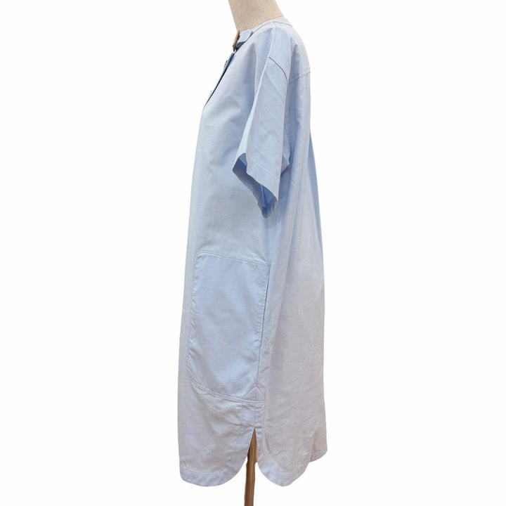 Excellent BURBERRY one piece Logo buttons, solid color, blue cotton Women 38