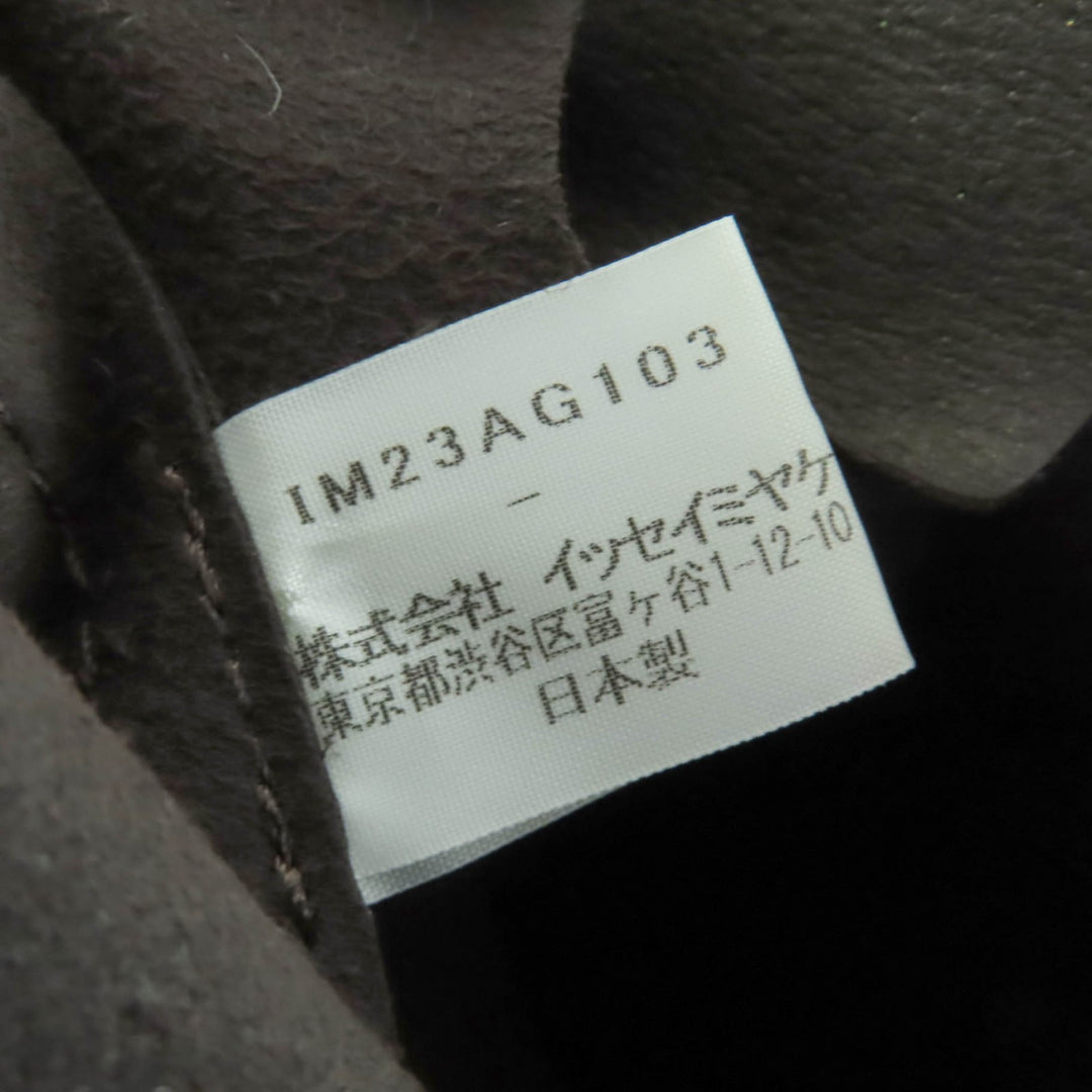 Great ISSEY MIYAKE Tote Bag Faux leather Brown Artificial leather IM23AG103