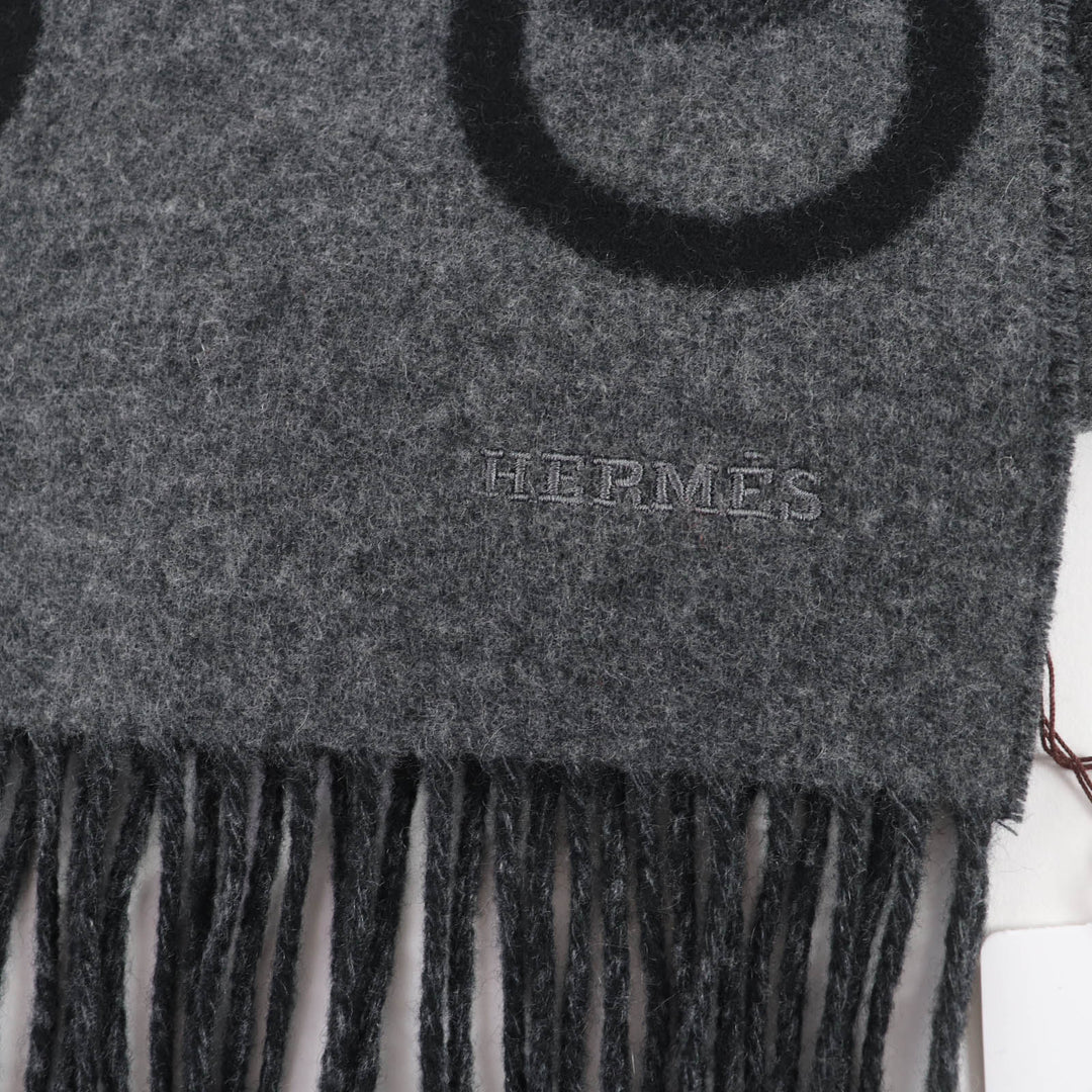 Pristine HERMES Scarf Any Mall Two-tone with logo and fringe gray cashmere mens