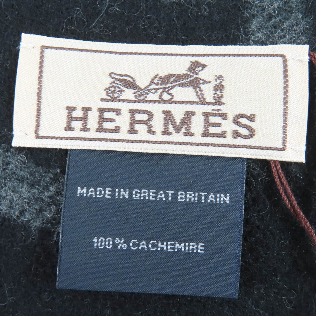 Pristine HERMES Scarf Any Mall Two-tone with logo and fringe gray cashmere mens