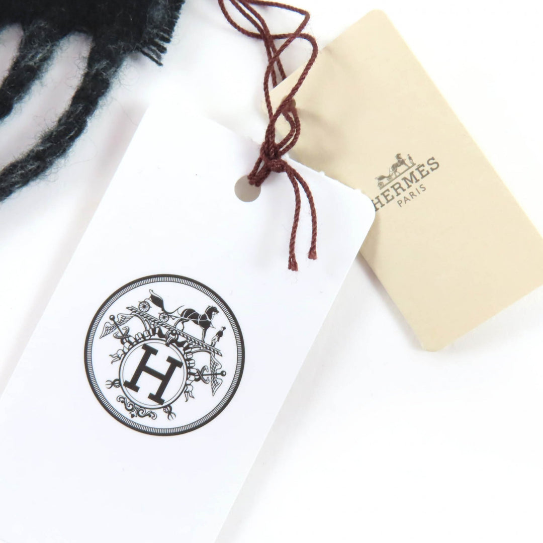 Pristine HERMES Scarf Any Mall Two-tone with logo and fringe gray cashmere mens