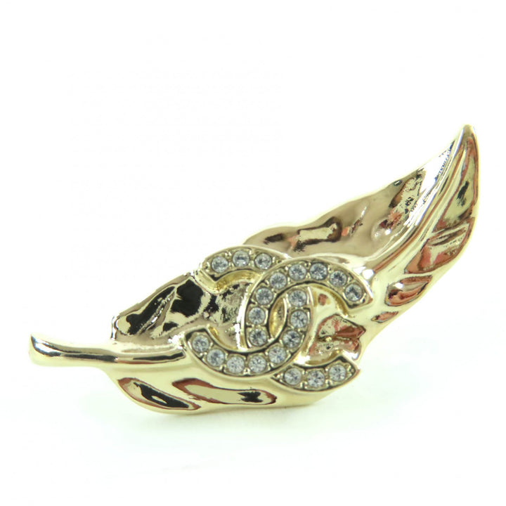 Excellent CHANEL Pierce COCO Mark Leaf Design Rhinestone gold Women I25A