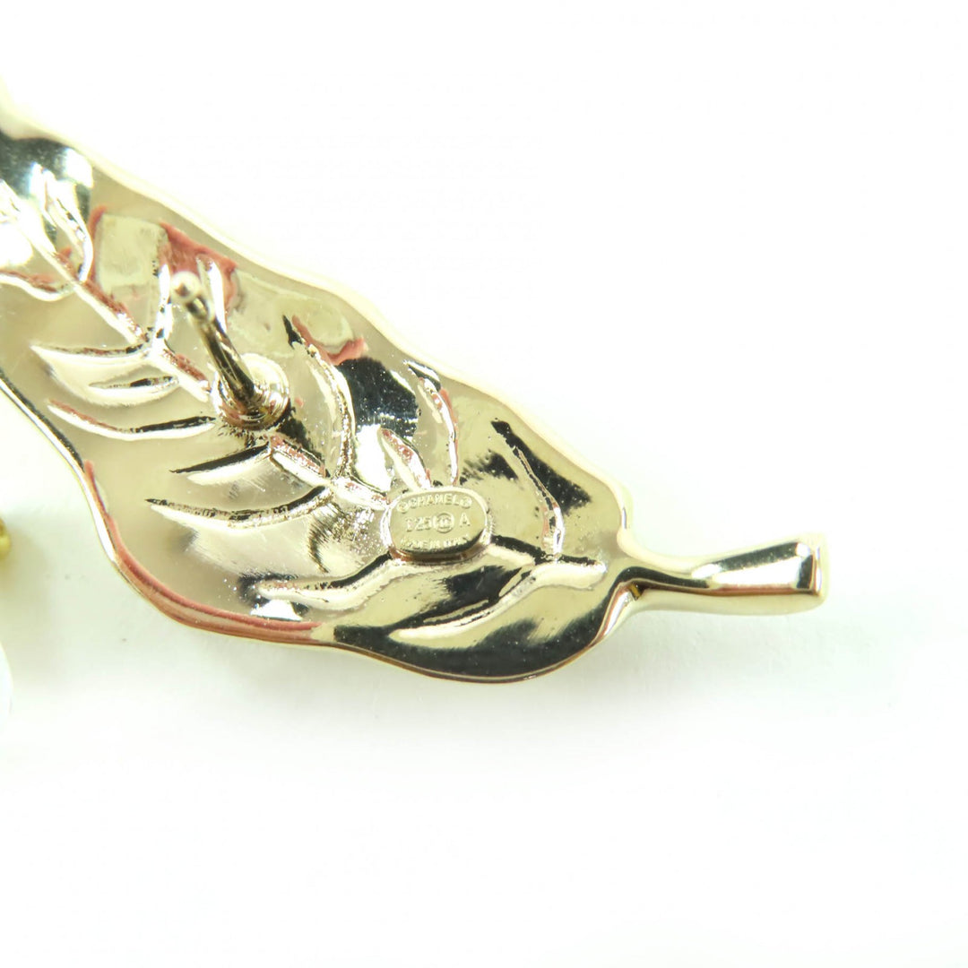 Excellent CHANEL Pierce COCO Mark Leaf Design Rhinestone gold Women I25A