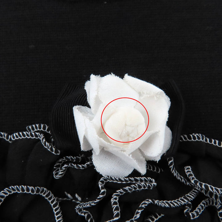 Great CHANEL Tank top Camellia Brooch with COCO Mark black wool Women 50 P64484