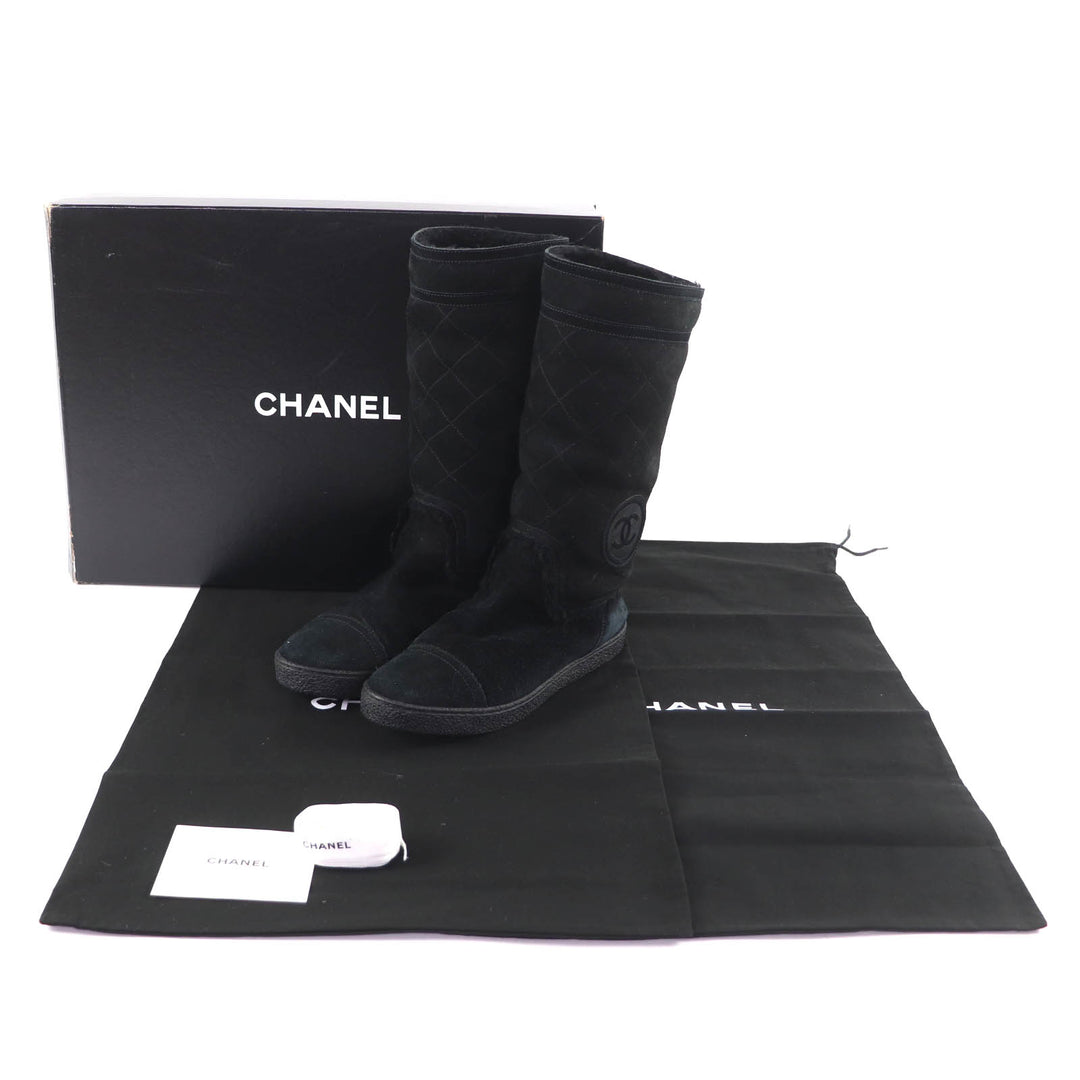 Great CHANEL boots black Mouton Women 38 G26557