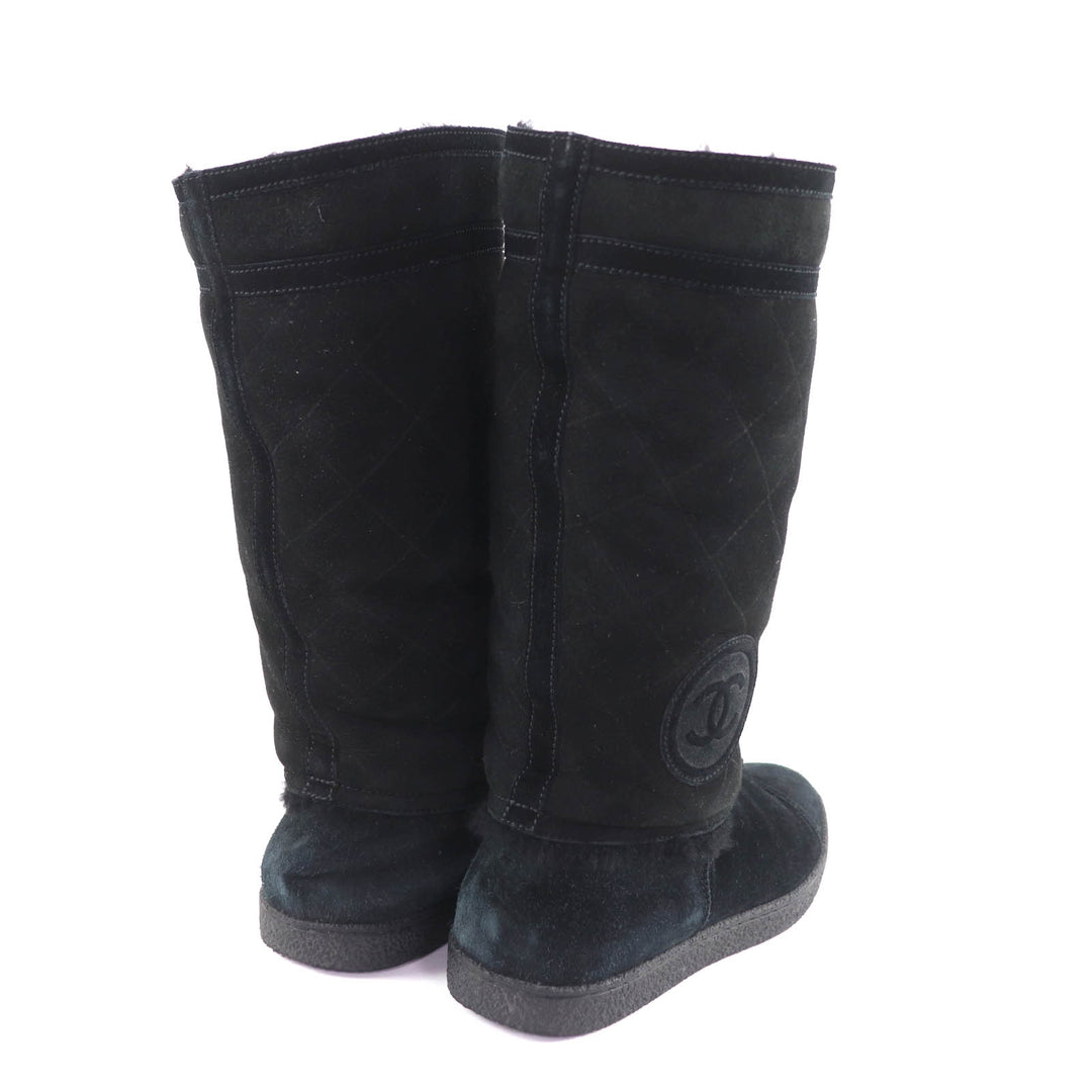 Great CHANEL boots black Mouton Women 38 G26557