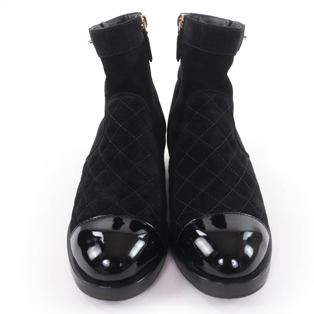 Great CHANEL short boots COCO Mark Turnlock Matelasse Suede Leather 37 G36763