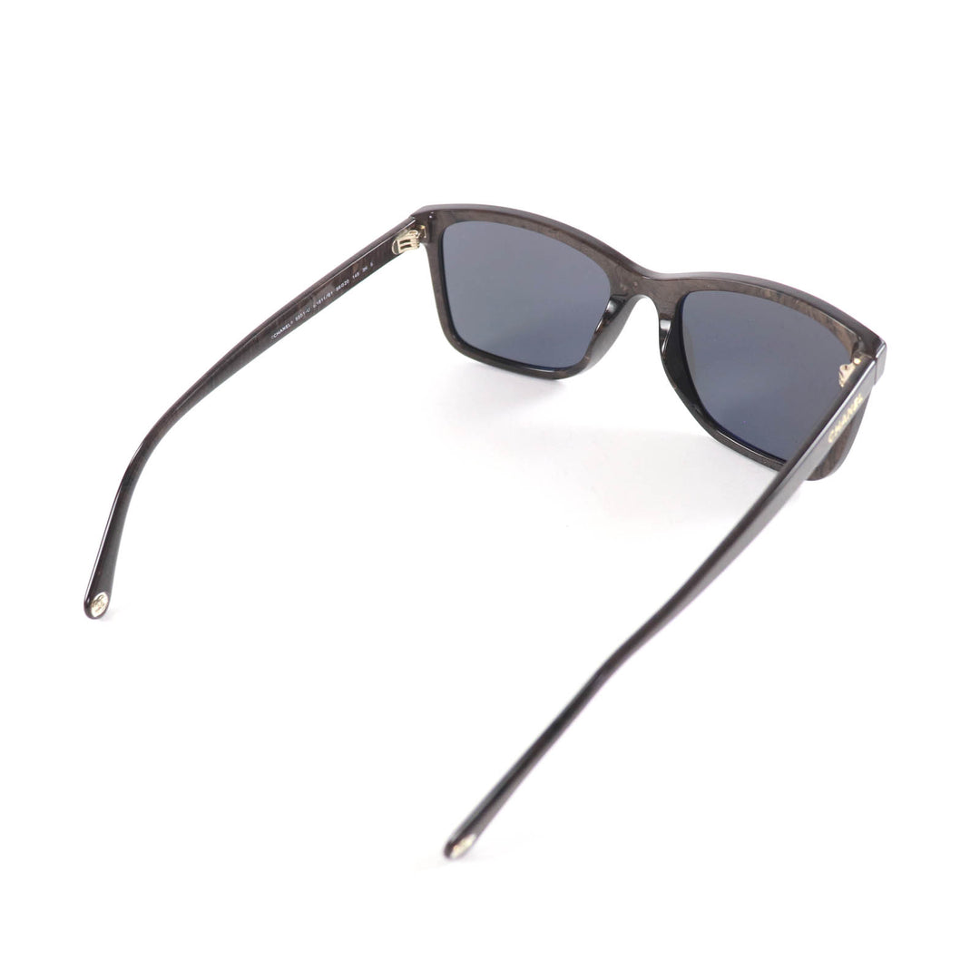 Pristine CHANEL sunglasses Brown Women 5551-U