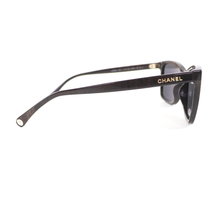 Pristine CHANEL sunglasses Brown Women 5551-U