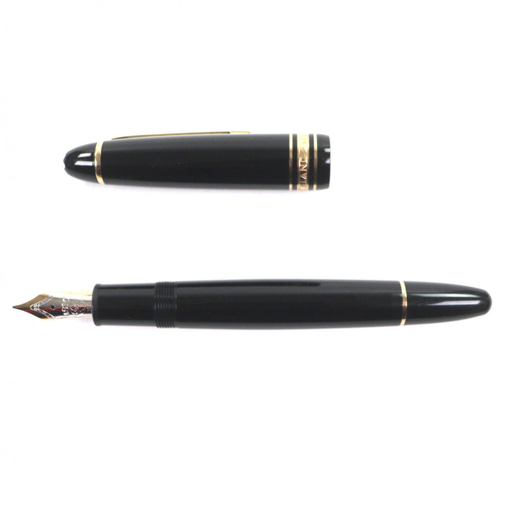 Great MONTBLANC fountain pen Meisterstück 147 Traveler white star black 14K mens