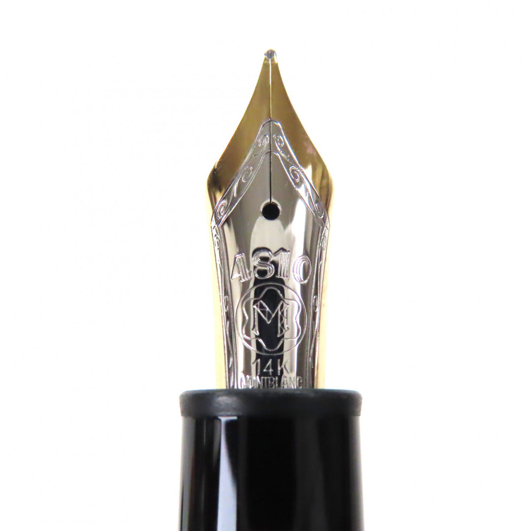 Great MONTBLANC fountain pen Meisterstück 147 Traveler white star black 14K mens