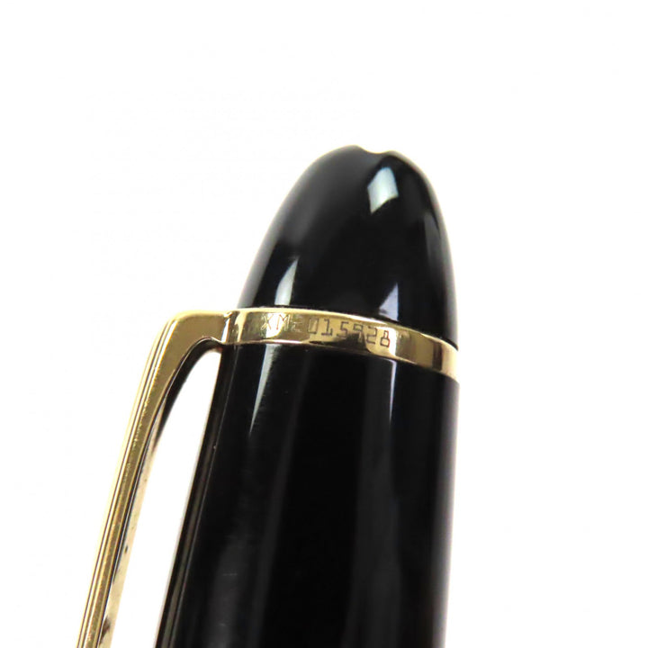Great MONTBLANC fountain pen Meisterstück 147 Traveler white star black 14K mens