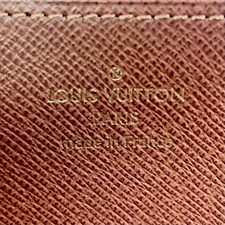 Pristine LOUIS VUITTON Purse Zippy wallet Brown Monogram canvas Women M42616