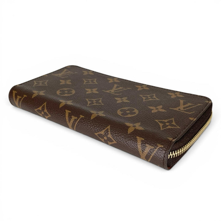 Pristine LOUIS VUITTON Purse Zippy wallet Brown Monogram canvas Women M42616