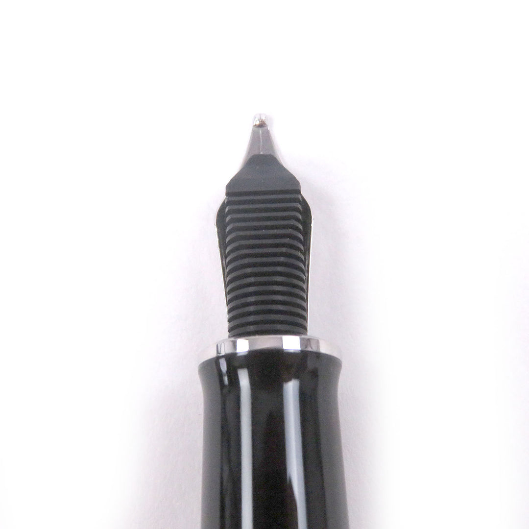 Excellent PERIKAN fountain pen Sovereign black 750 mens M805