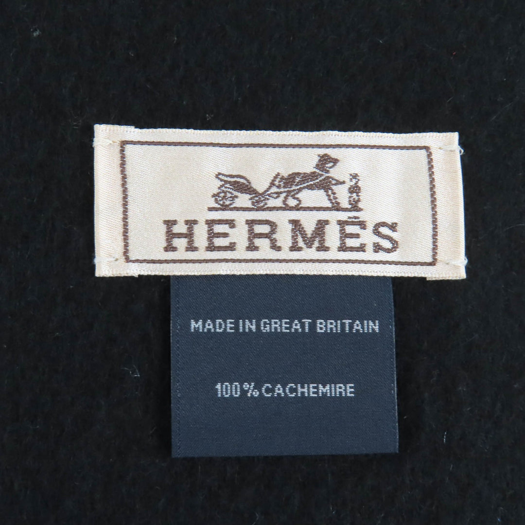 Great HERMES Scarf Recto Verso Embroidered logo and fringe scarf cashmere mens