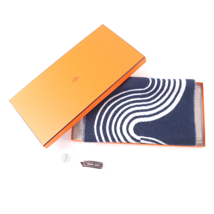 Excellent HERMES Scarf Kazak Varg With fringe Navy cashmere Women