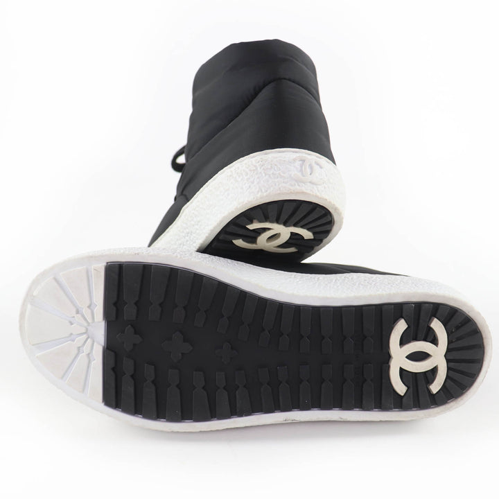 Great CHANEL High cut sneakers COCO Mark fabric black fabric Women 36 G31715