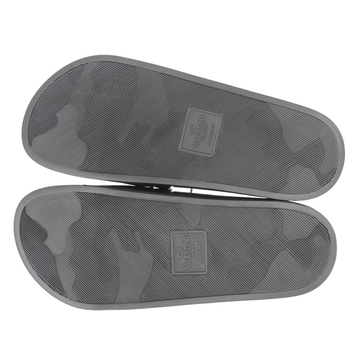 Excellent Valentino Garavani Sandals black rubber mens 40 A4100396