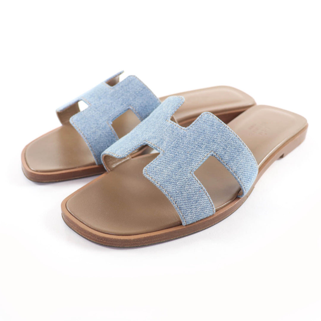 Great HERMES Sandals Oran H Motif Denim and Leather Flats Indigo denim Women 36