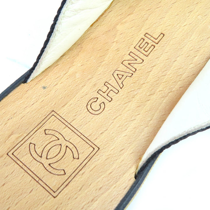 Great CHANEL ENTRE DOIGTS COCO Mark Wood Thong Sandals Beach Sandals 35 G24999