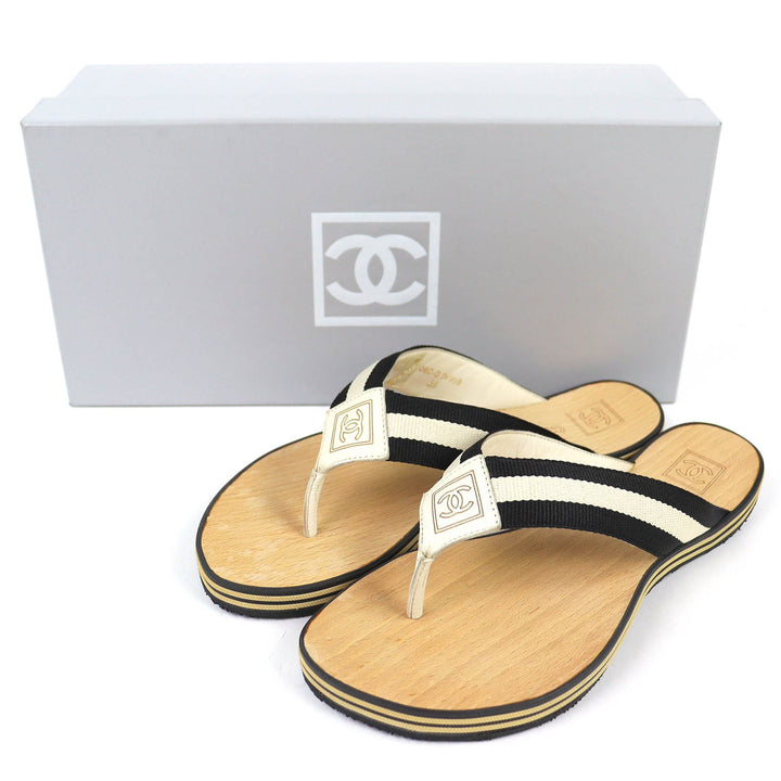 Great CHANEL ENTRE DOIGTS COCO Mark Wood Thong Sandals Beach Sandals 35 G24999