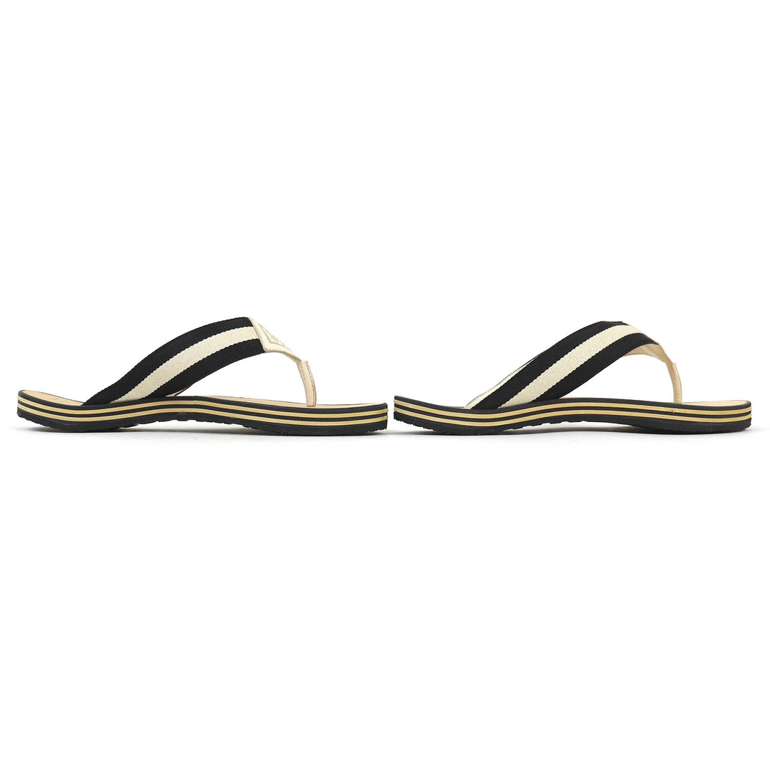 Great CHANEL ENTRE DOIGTS COCO Mark Wood Thong Sandals Beach Sandals 35 G24999