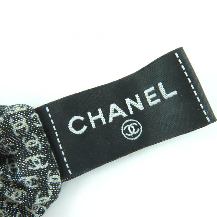 Excellent CHANEL Métiers d'Art Collection COCO Mark Ribbon Scrunchie Gray silk