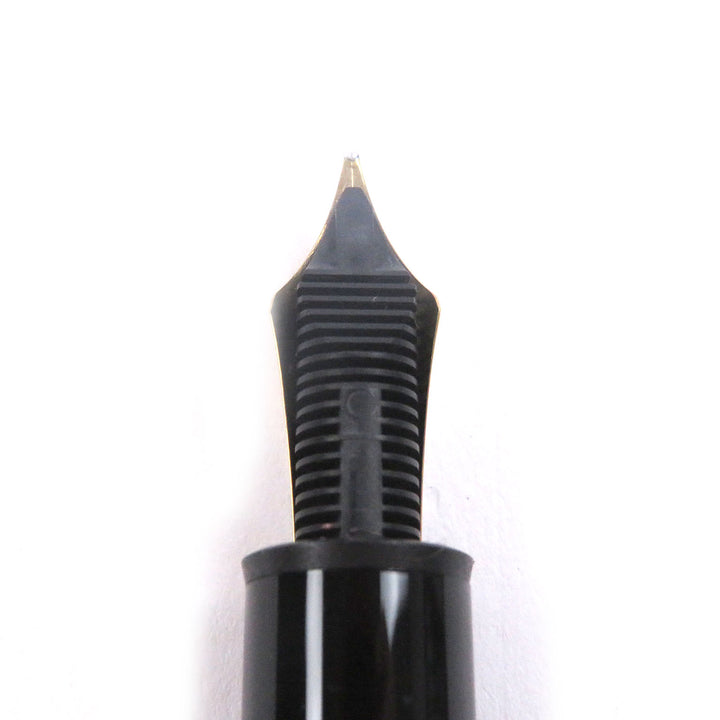 Pristine MONTBLANC fountain pen Meisterstück 149 Cap type black 18K mens