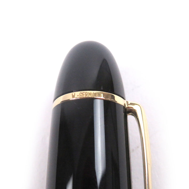 Pristine MONTBLANC fountain pen Meisterstück 149 Cap type black 18K mens