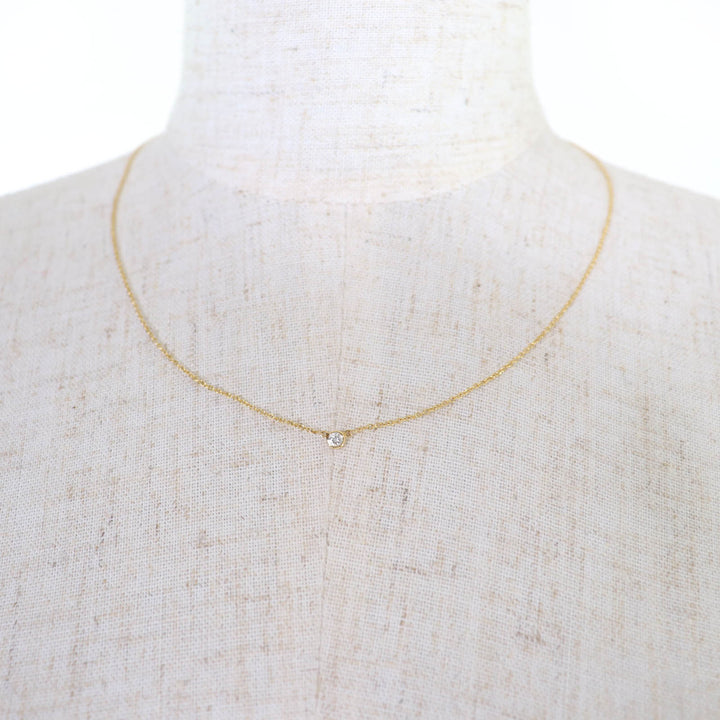 Great TIFFANY&Co. by the Yard Single Diamond Pendant Diamond 0.05ct K18/750(YG)