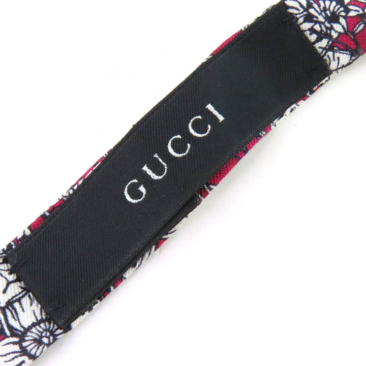 Excellent GUCCI design stole and Butterfly tie, total of 4 pieces silk