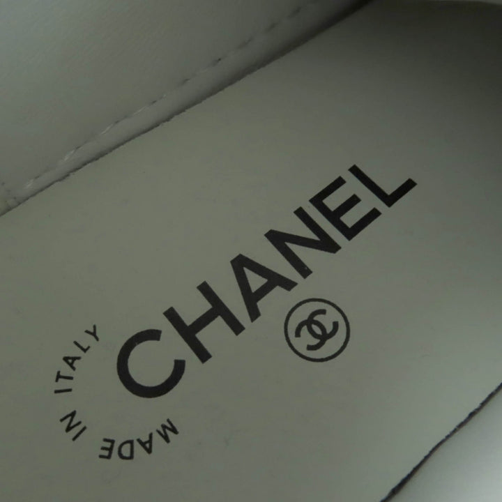 Great CHANEL Low cut sneakers Logo lace-up velvet multicolor Women 37 G36295