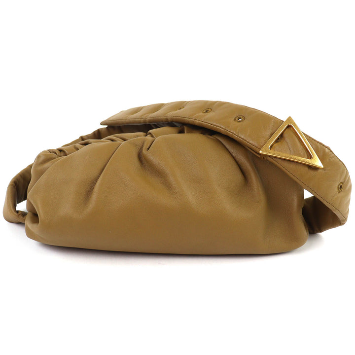 Great BOTTEGAVENETA Sling bag The body pouch Ruched Brown Lamb leather 620954