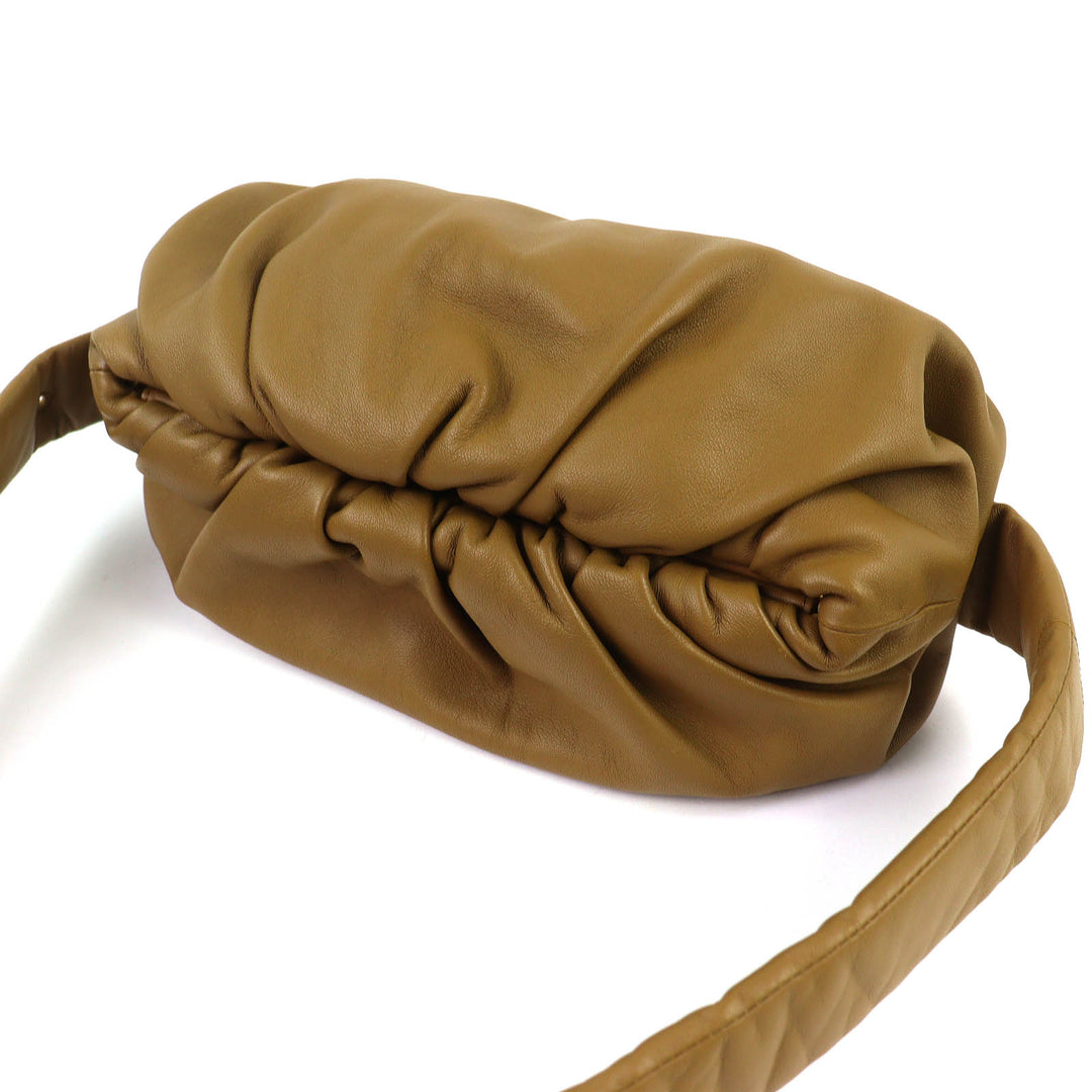 Great BOTTEGAVENETA Sling bag The body pouch Ruched Brown Lamb leather 620954
