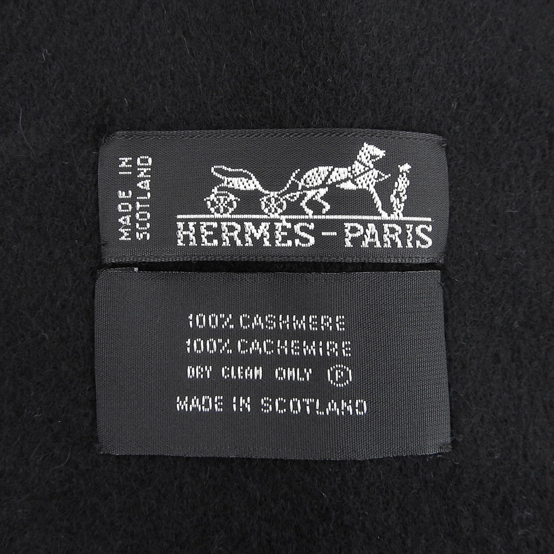 Excellent HERMES Scarf Large shawl with logo embroidery and fringe cashmere
